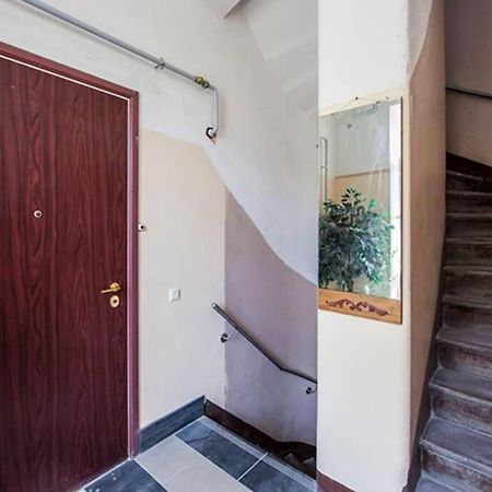 Modern & Spacious 80M2 Apartment In Riga Old Town Exteriör bild