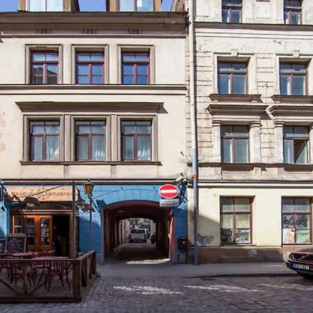 Modern & Spacious 80M2 Apartment In Riga Old Town Exteriör bild